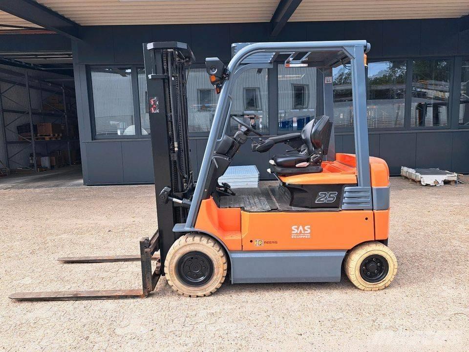 Toyota 7FBMF25 Anlegg - Annet