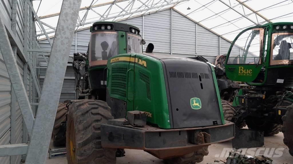 John Deere 1270 E Hogstmaskiner