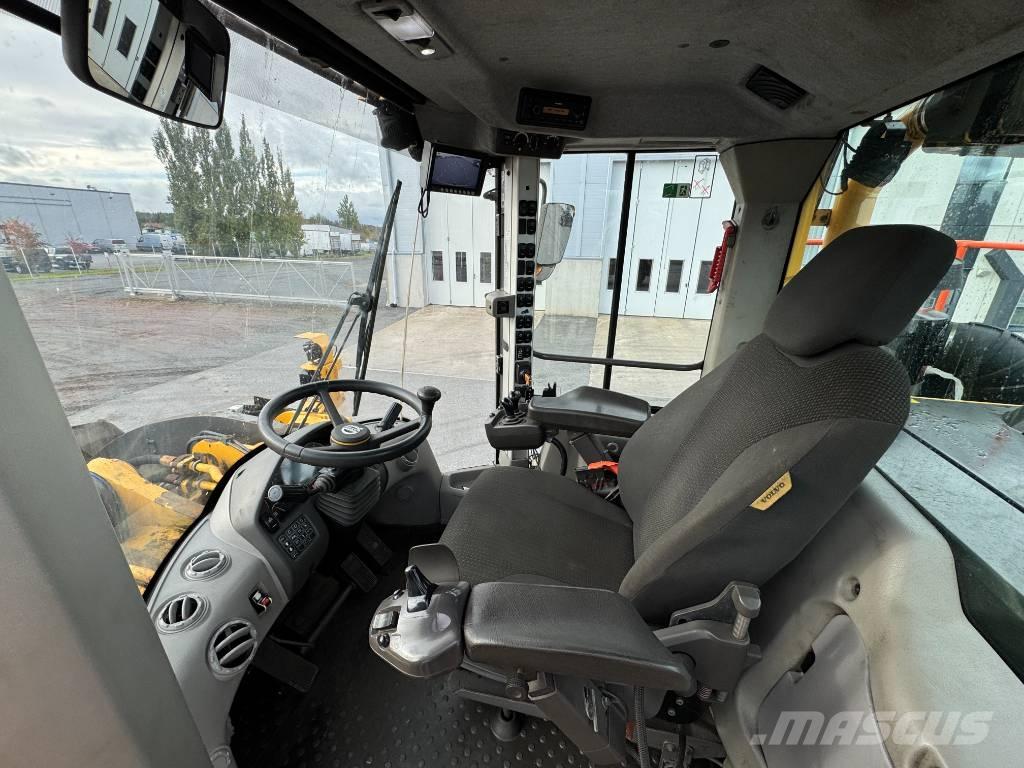 Volvo L 260 H Hjullastere