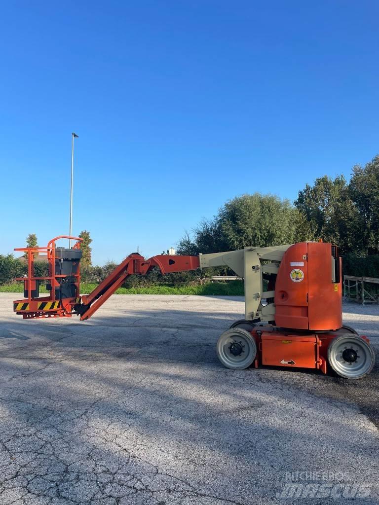 JLG 300 AJP Leddede bomlifter