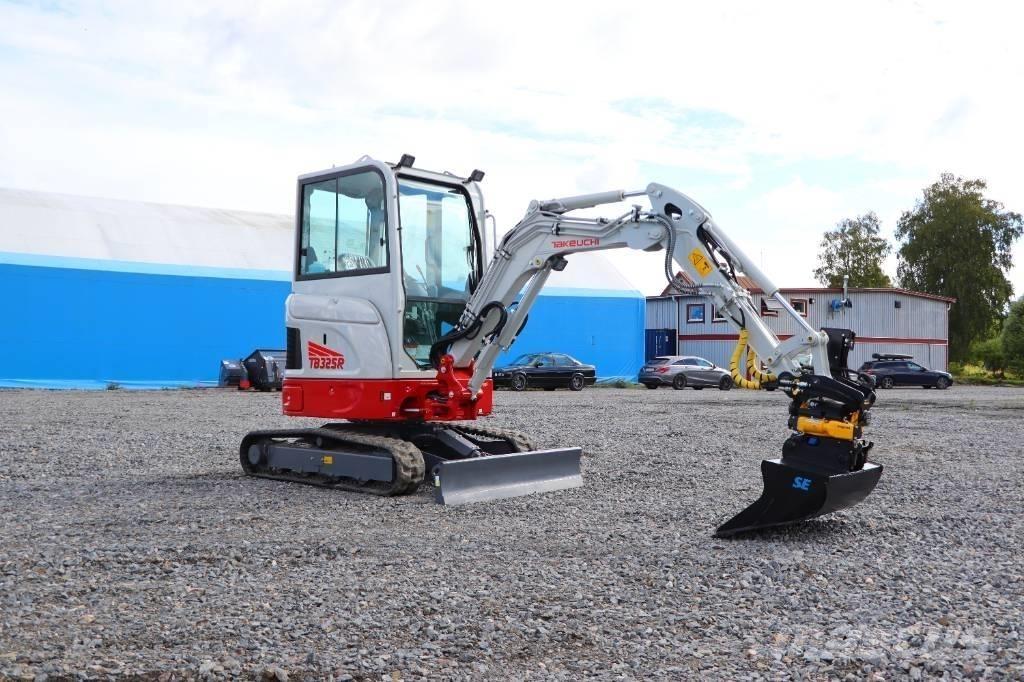 Takeuchi TB325R Minigravere <7t