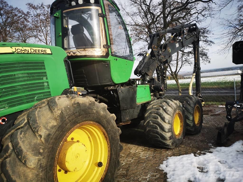 John Deere 1170 E Kombimaskiner