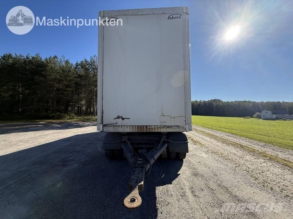 Ekeri L4 Skappåbygg