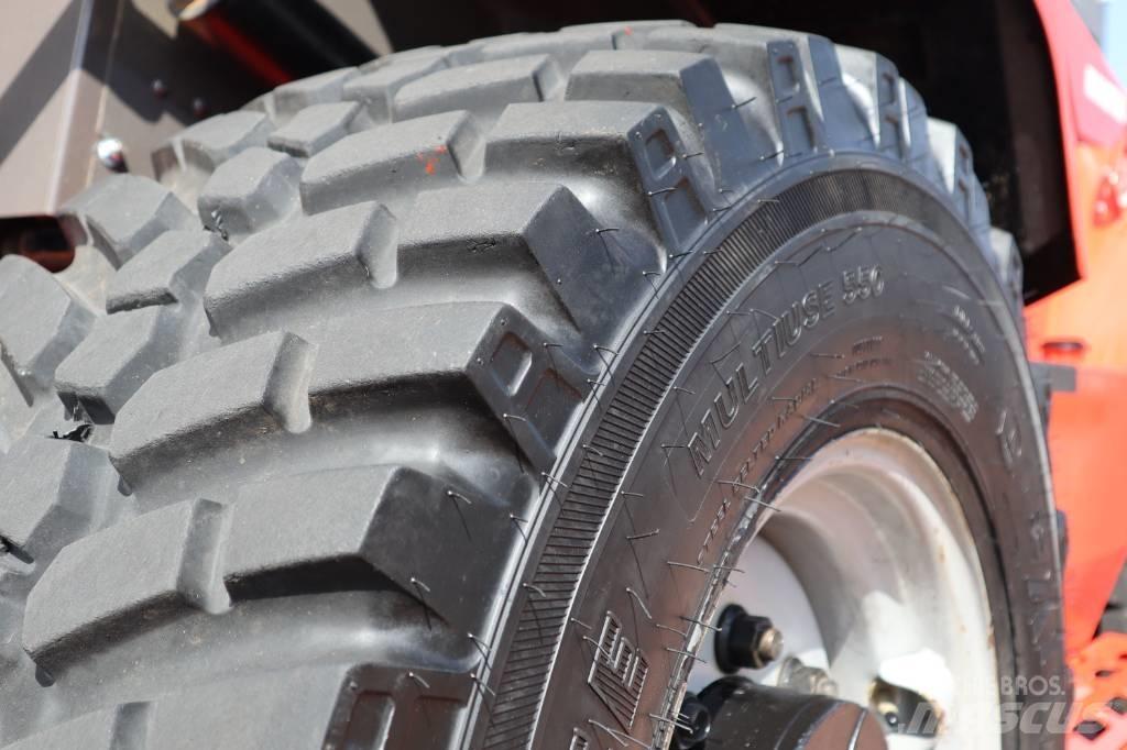 Manitou M 26.4 Terrenggående gaffeltruck