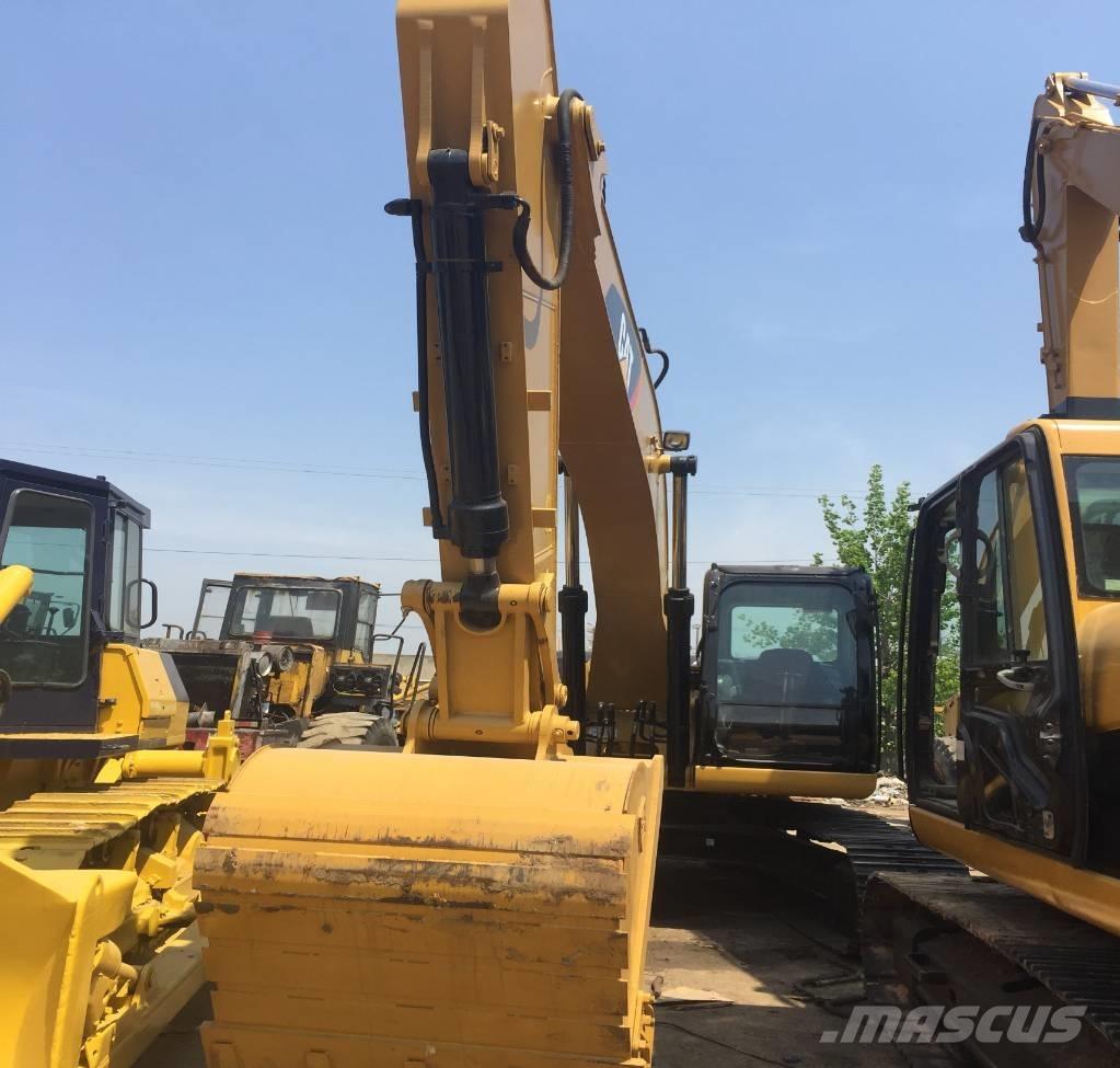 CAT 320 D Beltegraver