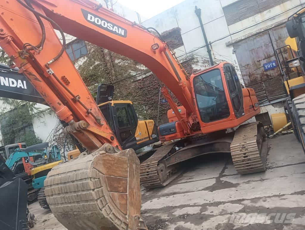 Doosan DX 300 LC-9C Beltegraver