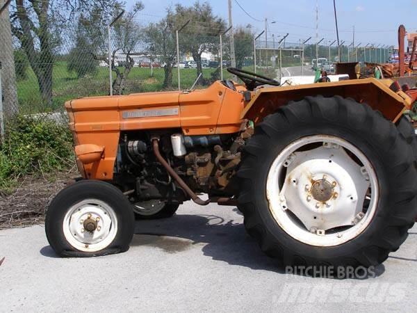 UTB 445 para peças Chassis og understell