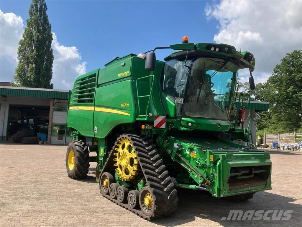 John Deere T670 Skurtreskere