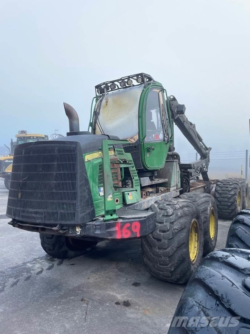 John Deere 1210E Lassbærere