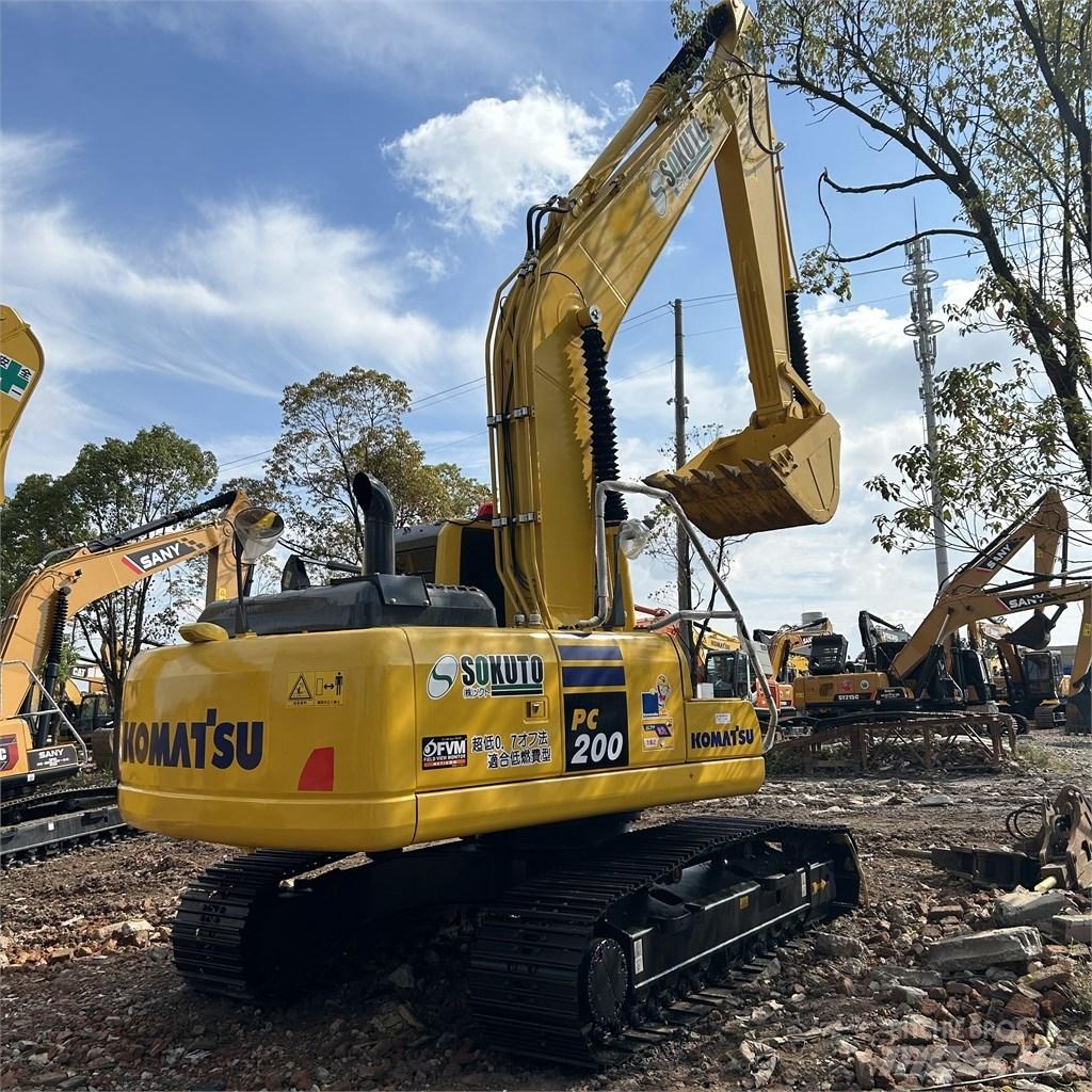 Komatsu PC200-8MO Beltegraver