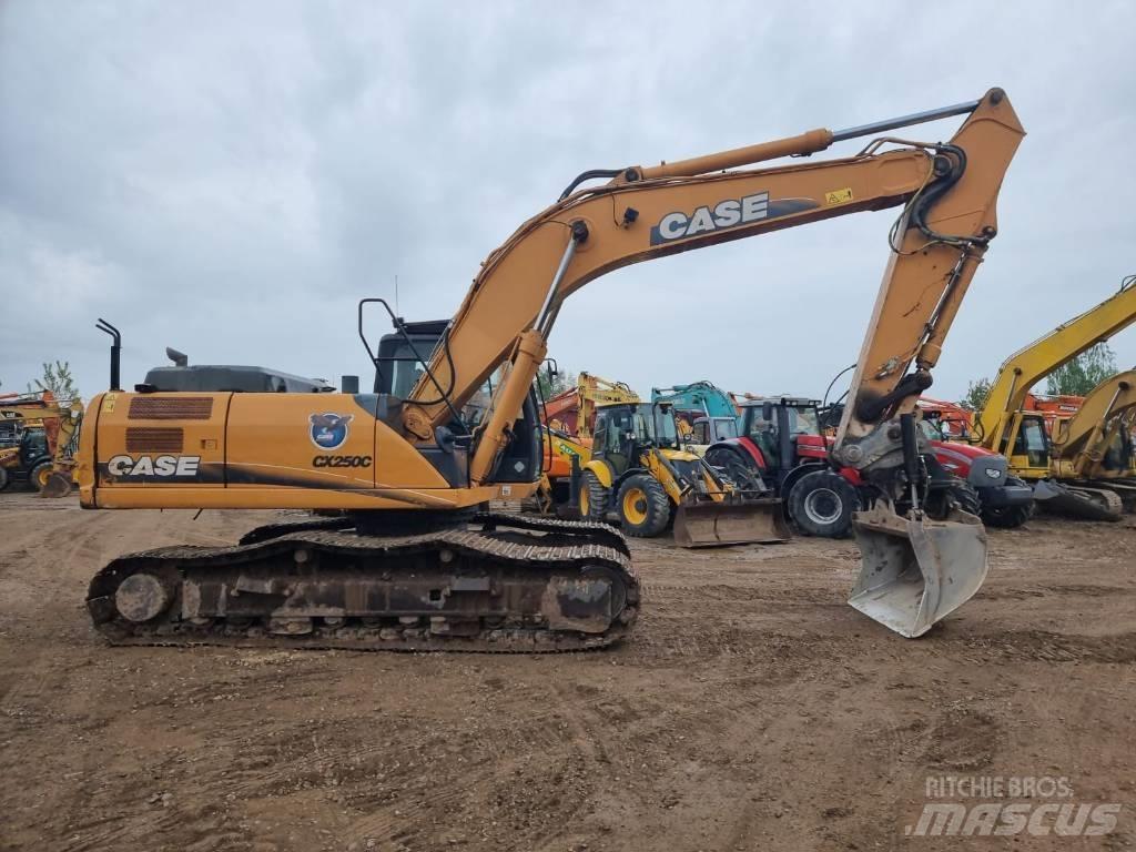 CASE CX 250 C Beltegraver
