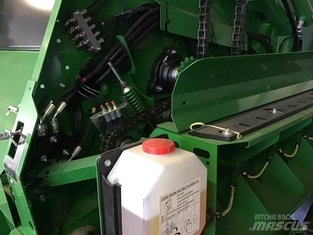 John Deere V461M Rundballepresser