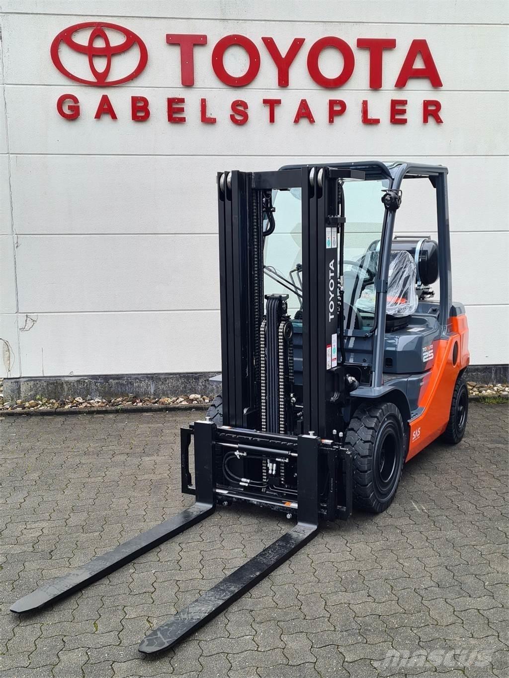 Toyota 02-8FGF25 Propan trucker
