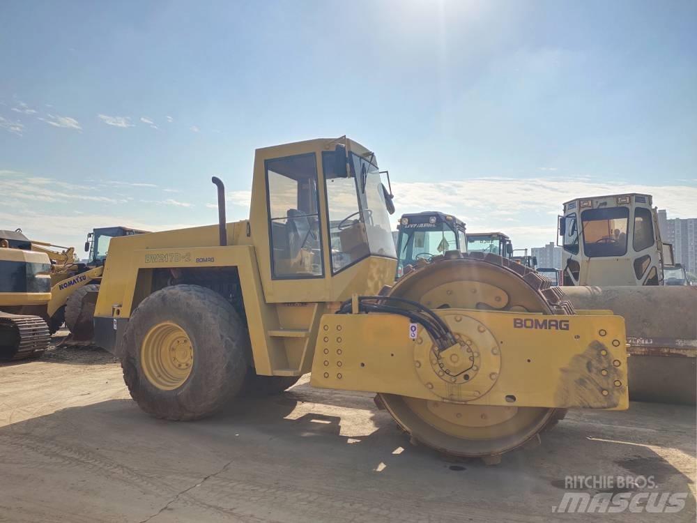 Bomag BW 217 Valsetog