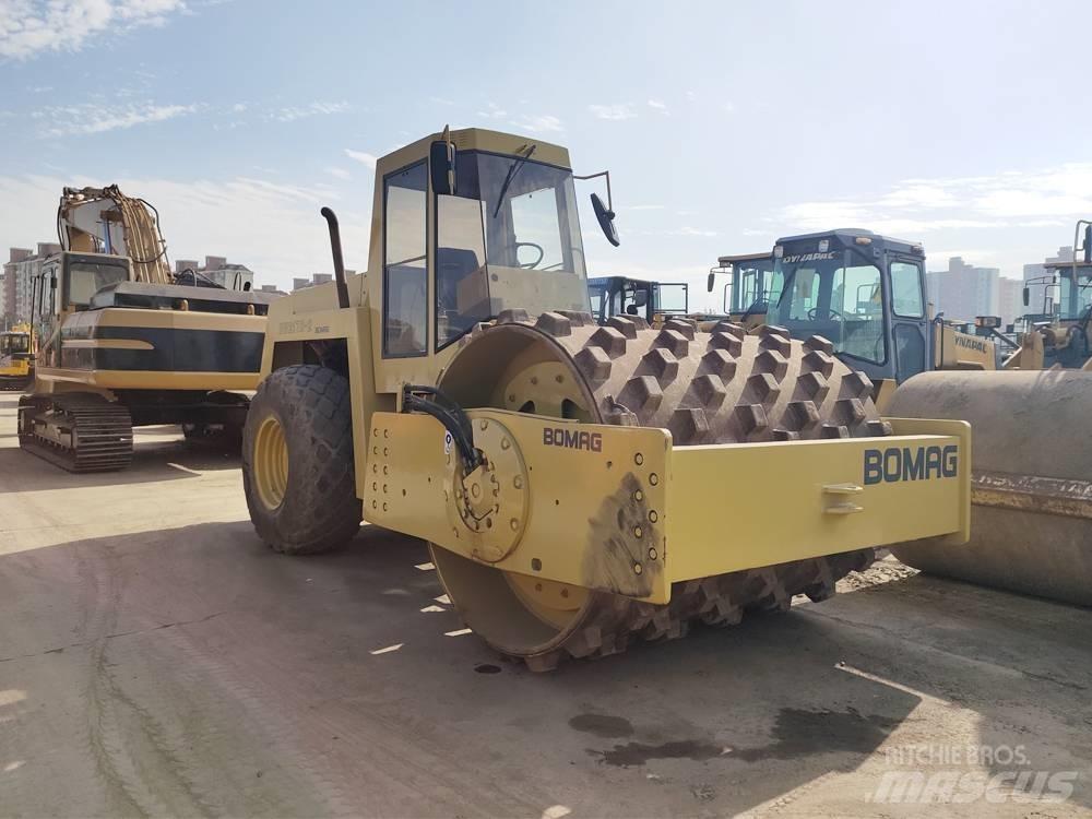 Bomag BW 217 Valsetog