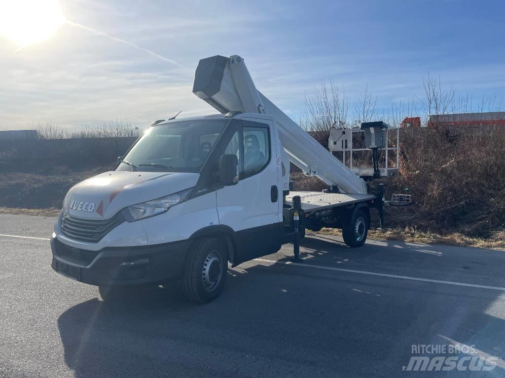 Ruthmann TB 270.4 Bilmontert lift