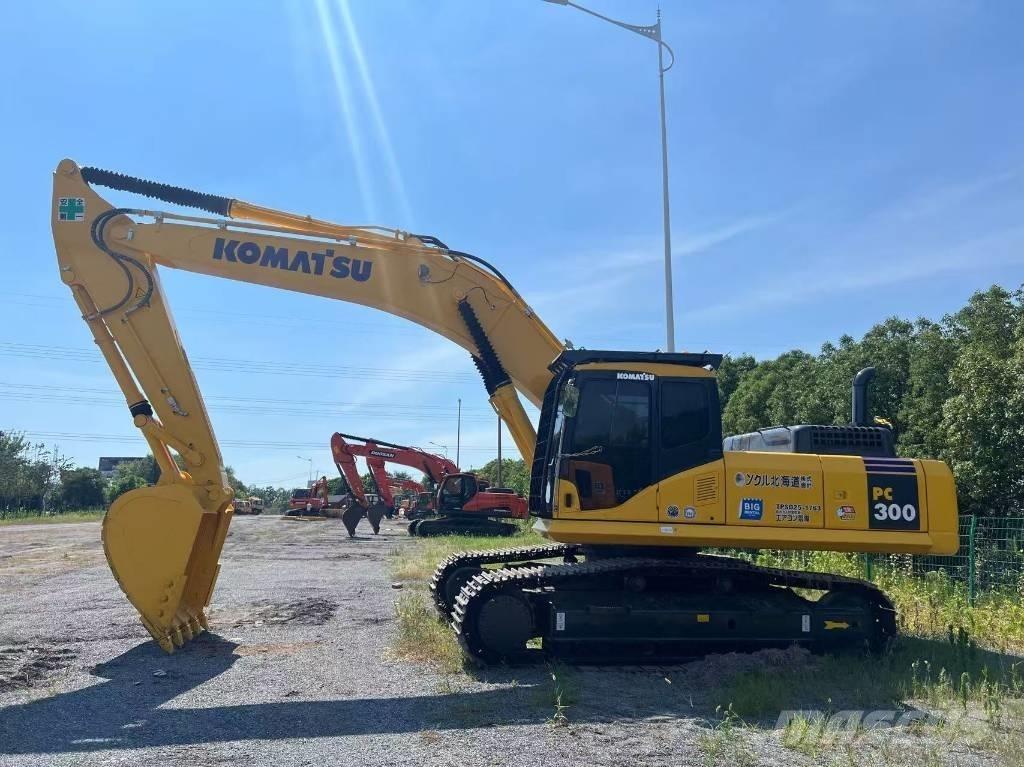Komatsu PC 300 Beltegraver