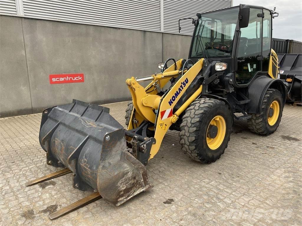 Komatsu WA80M-8EO Kompaktlaster