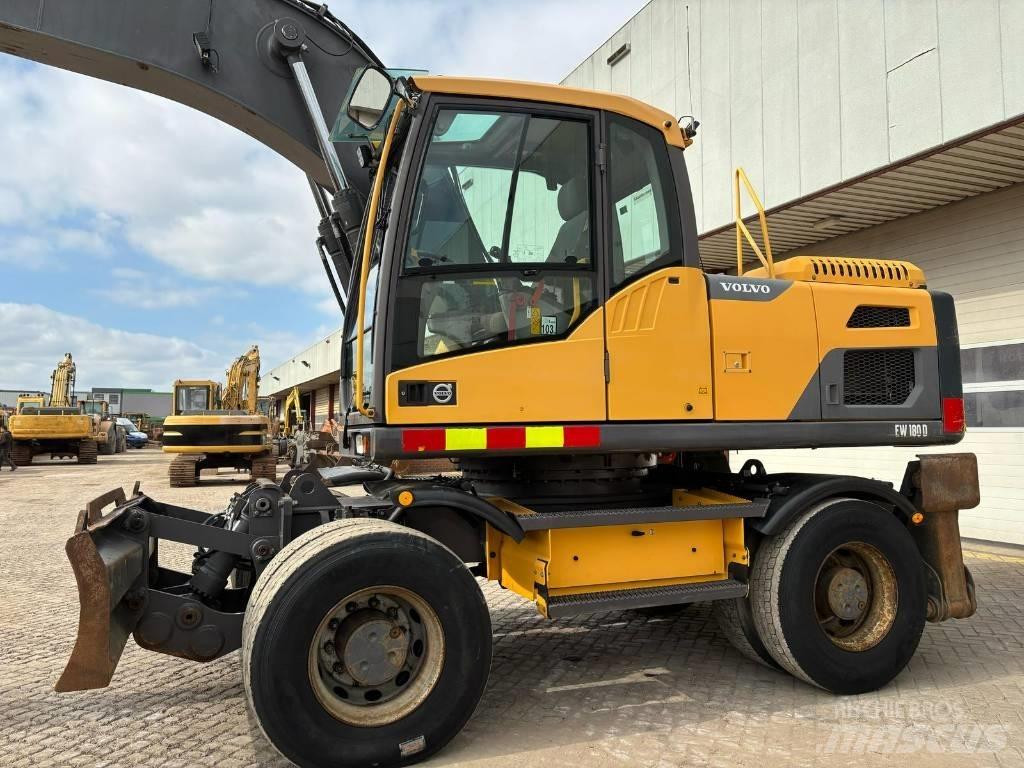 Volvo EW 180 D Hjulgravere