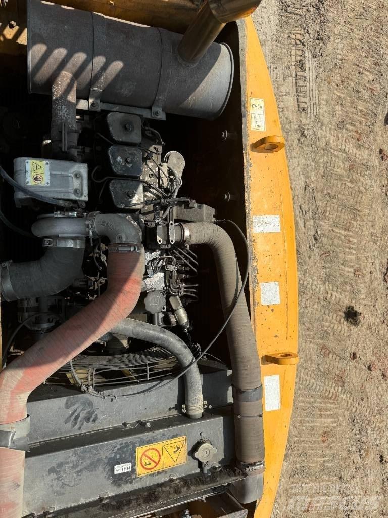 Hyundai R150W-9 Hjulgravere