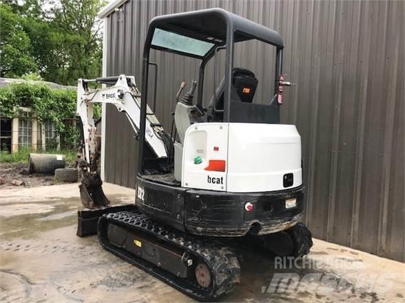 Bobcat E32M Minigravere <7t