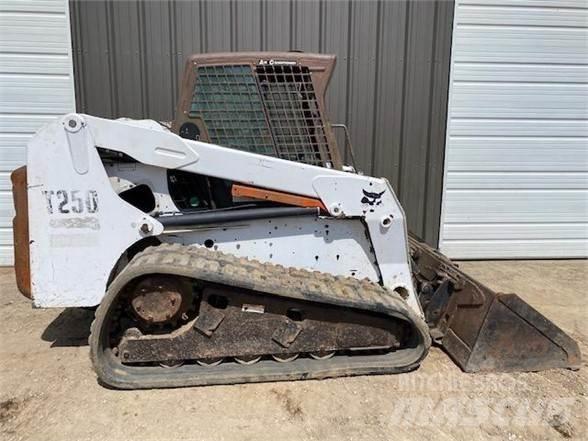 Bobcat T250 Kompaktlastere