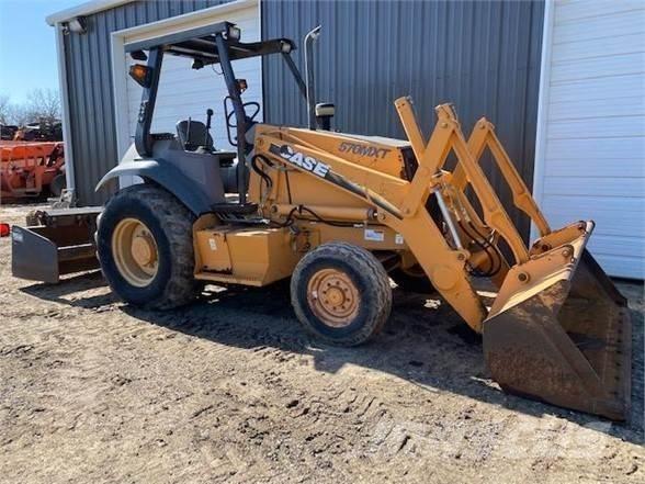 CASE 570M XT Hjullastere
