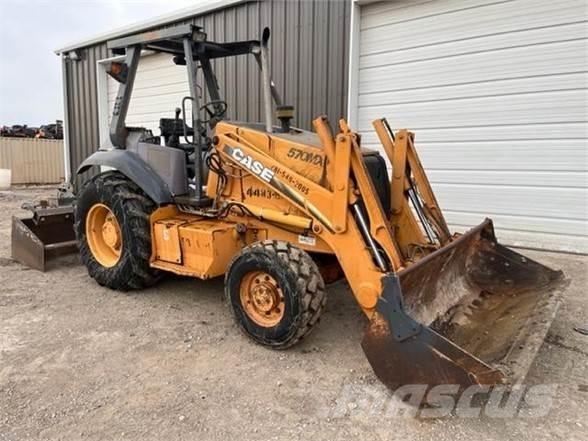CASE 570M XT Hjullastere