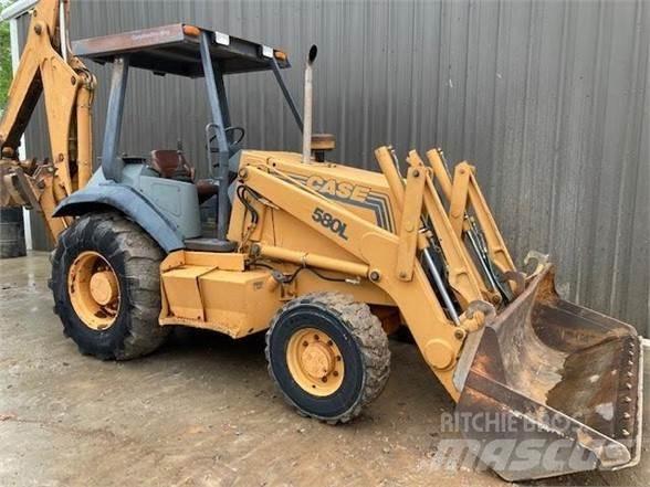 CASE 580L Traktorgravere