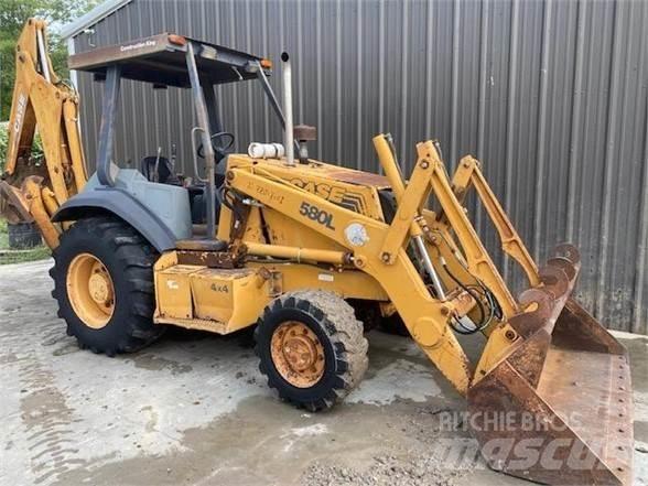 CASE 580L Traktorgravere
