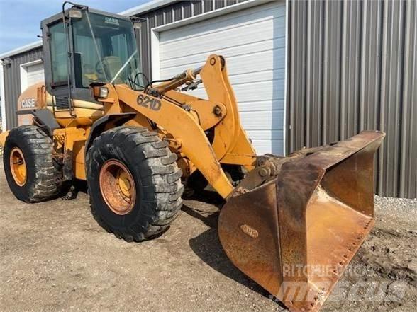 CASE 621D Hjullastere