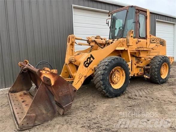 CASE 621ZF Hjullastere