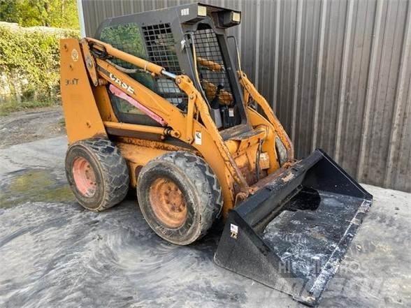 CASE 90XT Kompaktlastere