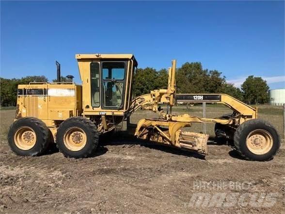 CAT 120H Veihøvler