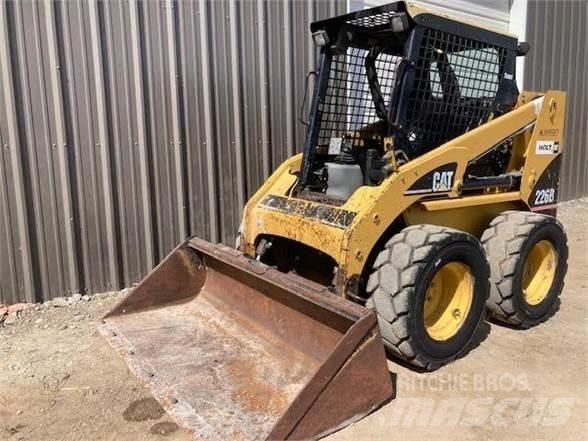 CAT 226B Kompaktlastere