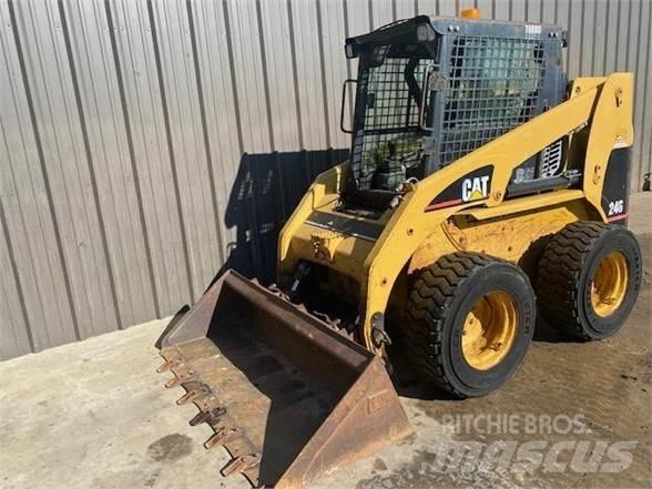 CAT 246 Kompaktlastere