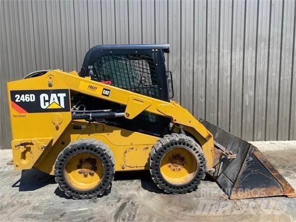 CAT 246D Kompaktlastere