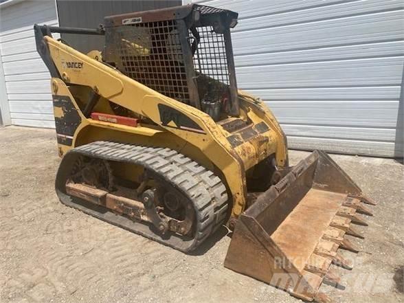 CAT 252 Kompaktlastere