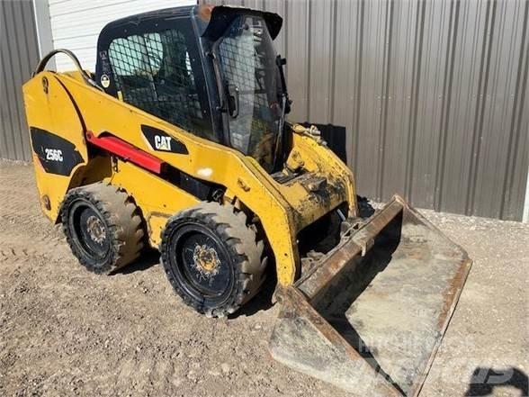 CAT 256C Kompaktlastere