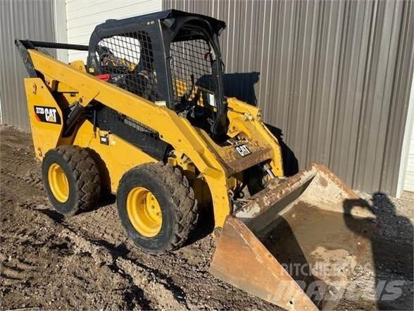 CAT 272D Kompaktlastere