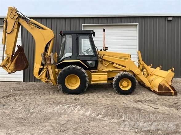 CAT 446B Traktorgravere
