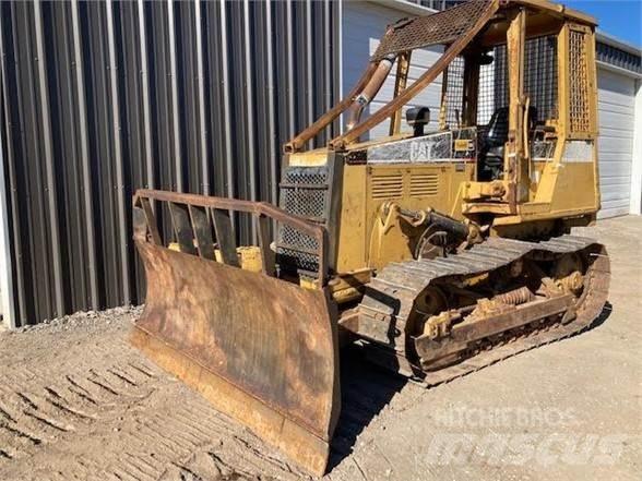 CAT D3C Dozere Beltegående