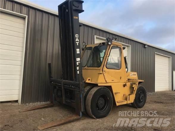 CAT V180B Diesel Trucker