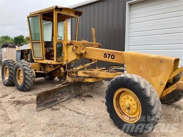 John Deere 570 Veihøvler