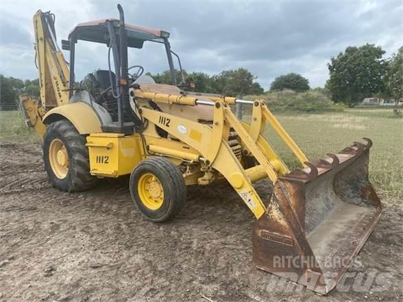 Komatsu WB140 Traktorgravere