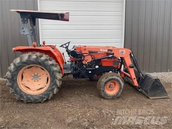 Kubota M4800 Traktorer