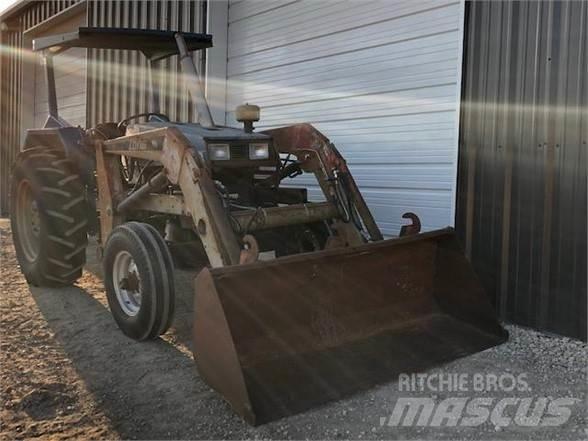Long 2460 Traktorer