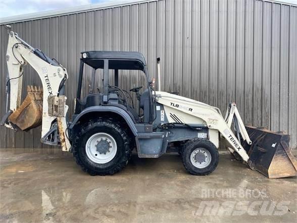 Terex TLB840R Traktorgravere