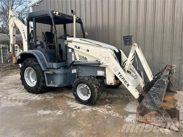 Terex TLB840R Traktorgravere