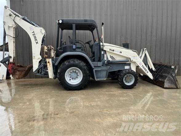 Terex TLB840R Traktorgravere